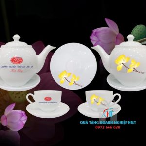 ẤM CHÉN SỨ BÁT TRÀNG 002