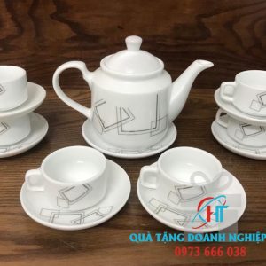ẤM CHÉN SỨ BÁT TRÀNG 009