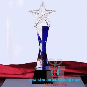 ĐIÊU KHẮC CÚP PHA LÊ 005