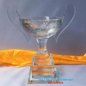 ĐIÊU KHẮC CÚP PHA LÊ 008