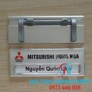 THẺ TÊN NHÂN VIÊN 001