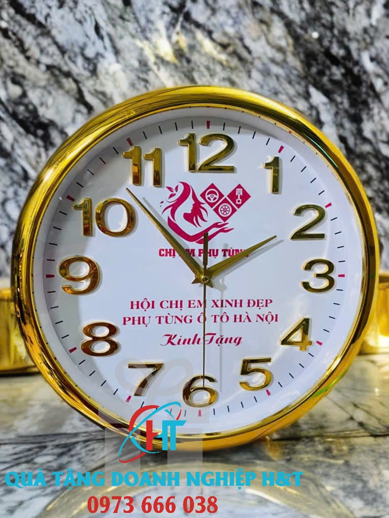 z6576541557875_e36fd0c13f5d231bc6b9f73c07c0e0fc-min