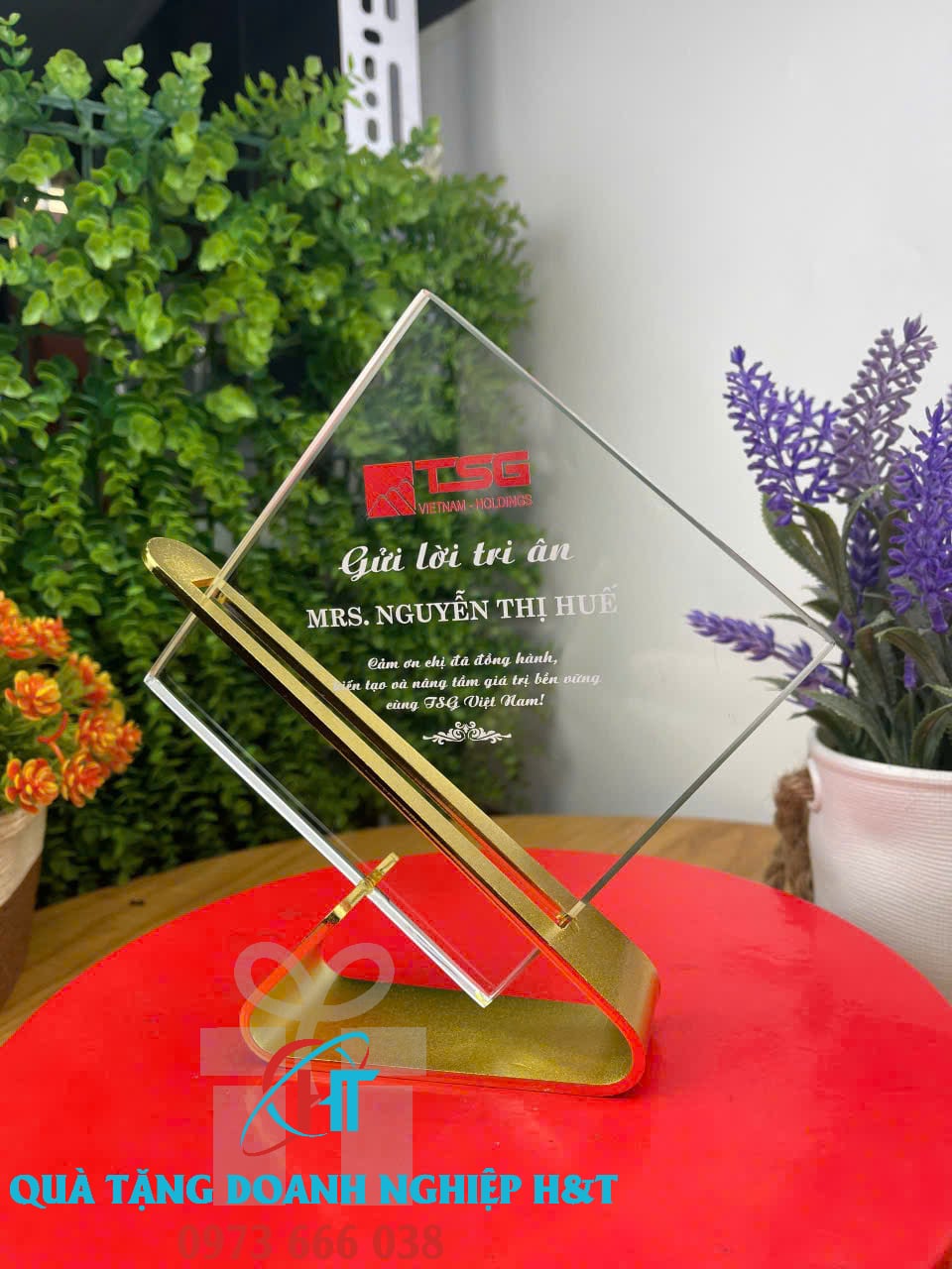 z6633750703070_fa9aa65fd1bf3a90fb364cafe5d5b235-min