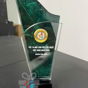 KỈ NIỆM CHƯƠNG PHA LÊ 037