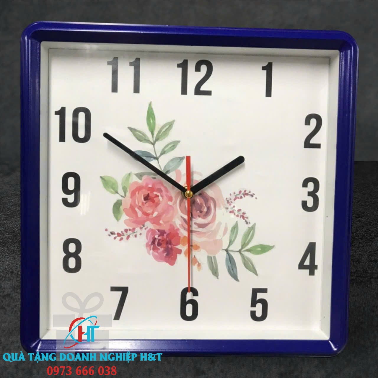 z6576519504112_fe16b7bfe645d87e2a7cd78810c52004-min