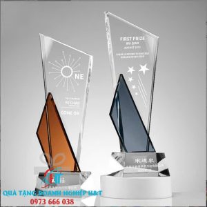 KỈ NIỆM CHƯƠNG PHA LÊ 050