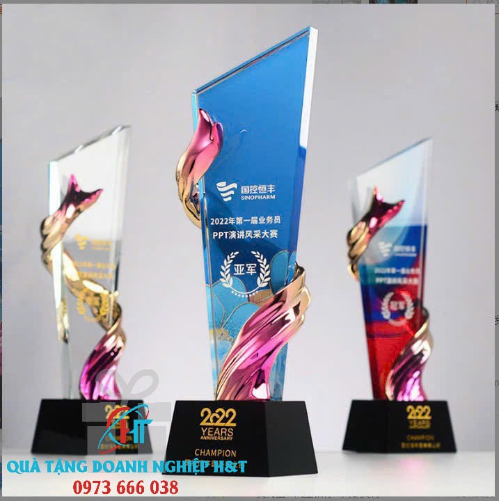 z6633754847408_c60893399847faace4b2672f51c08ce8-min