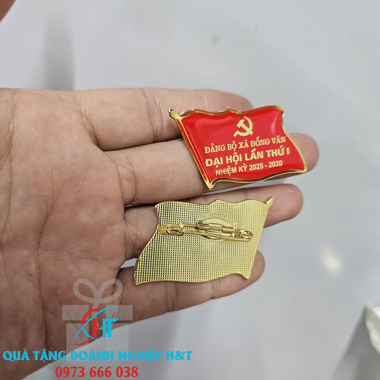 z6844301872125_8cc795fba0570b6b7e0f35ee4705145f-min